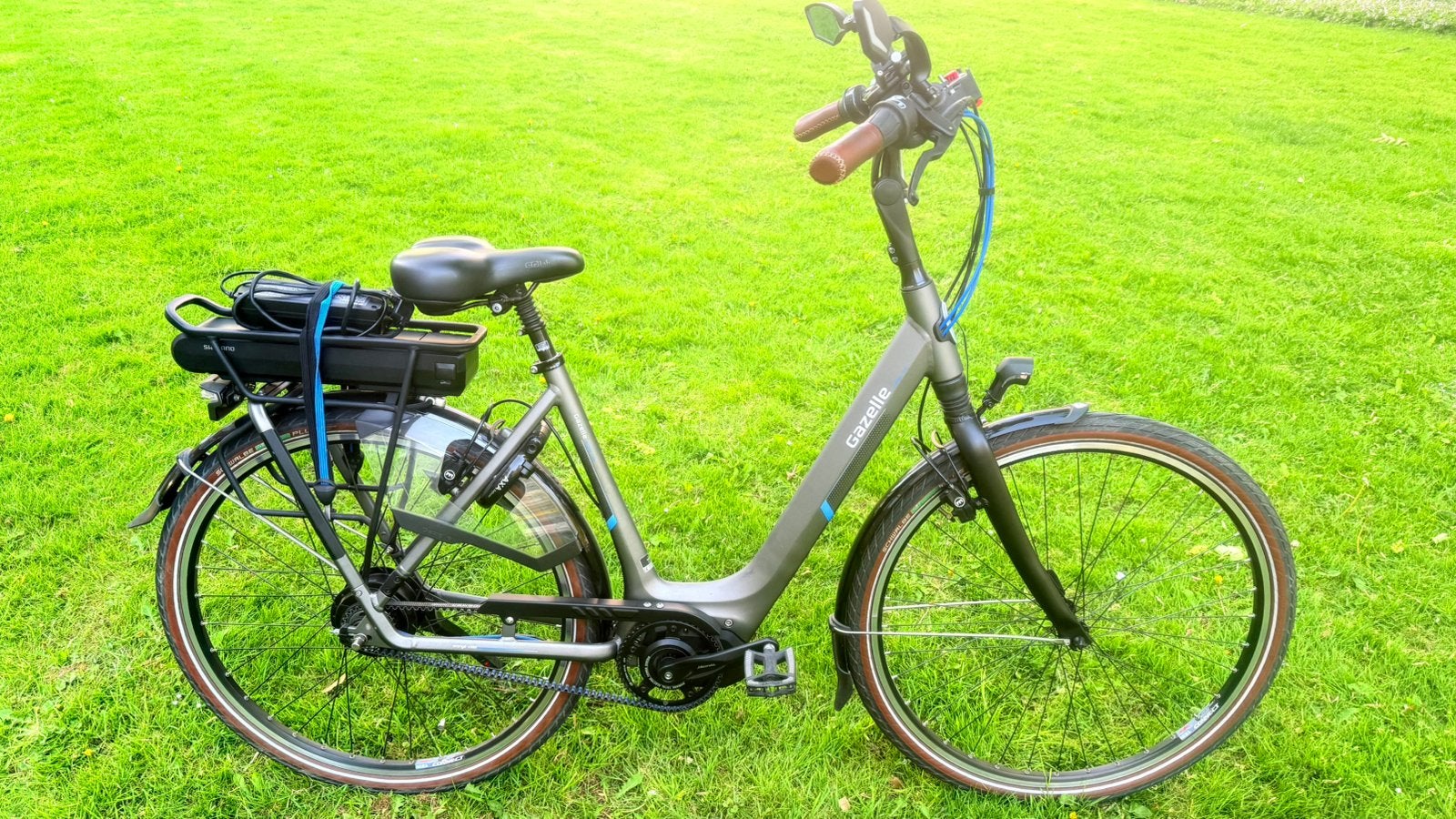 Z.g.a.n mooie goede Elektrische fiets Gazelle Orange C330, Ophalen, Zo goed als nieuw, 51 tot 55 cm, 50 km per accu of meer