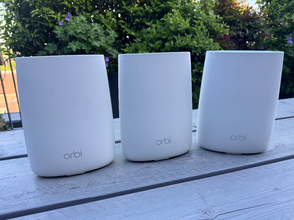 Netgear Orbi AC3000 / RBR50-set, Computers en Software, WiFi-versterkers, Zo goed als nieuw, Ophalen of Verzenden