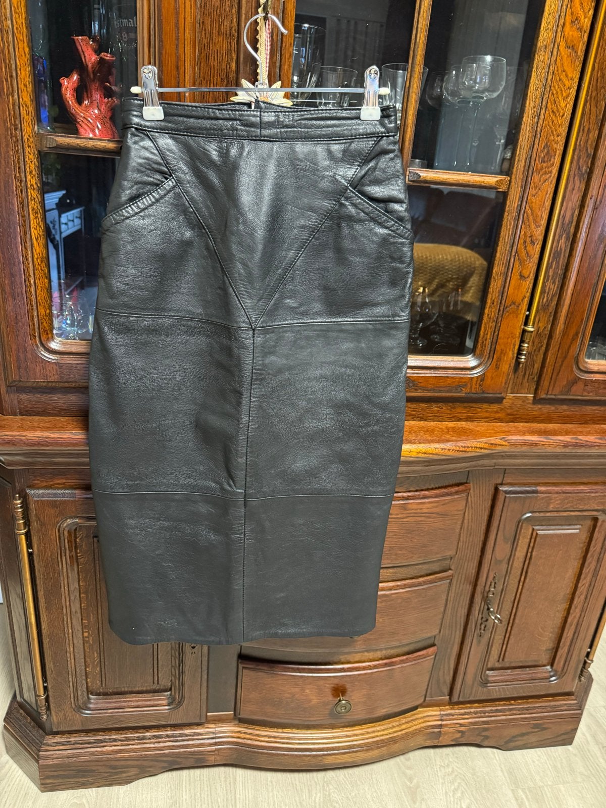 Zwarte leren rok, maat 38 (M), Kleding | Dames, Rokken, Maat 38/40 (M), Zwart, Ophalen of Verzenden, Gedragen