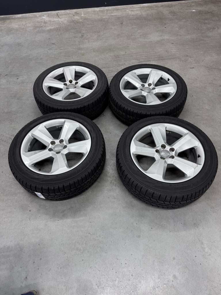 Originele Audi Q5 19 inch Winterset met Pirelli Winterbanden, Auto-onderdelen, Banden en Velgen, 19 inch, Gebruikt, Banden en Velgen