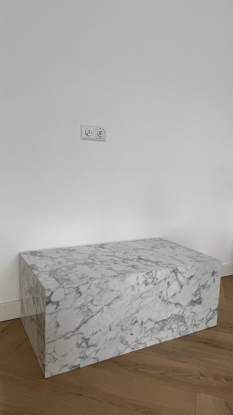 Westwing Lesley Salontafel Marmerlook, Ophalen, Overige materialen, 50 tot 100 cm, Zo goed als nieuw