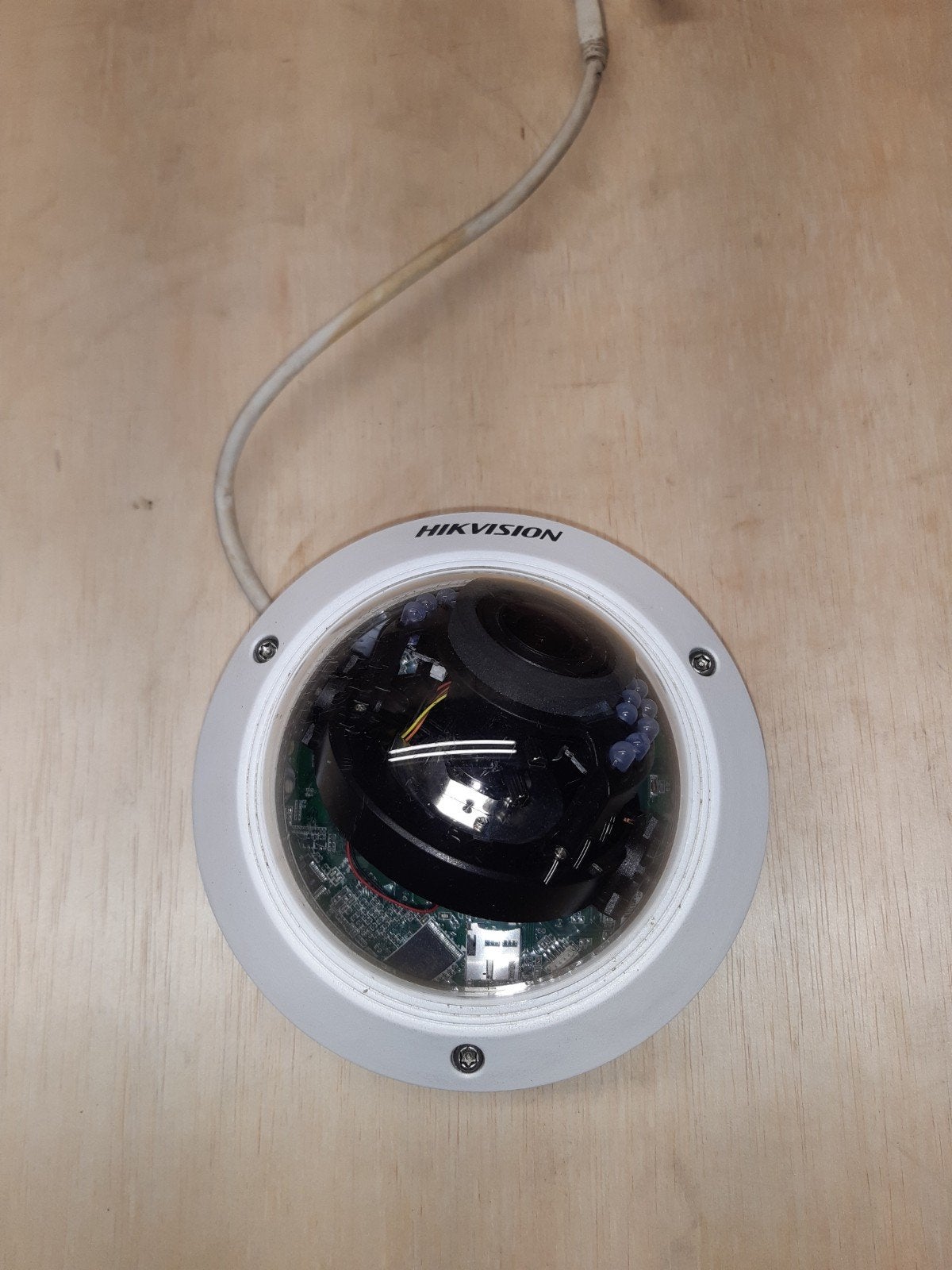 dome camera Hikvision, Ophalen of Verzenden, Zo goed als nieuw