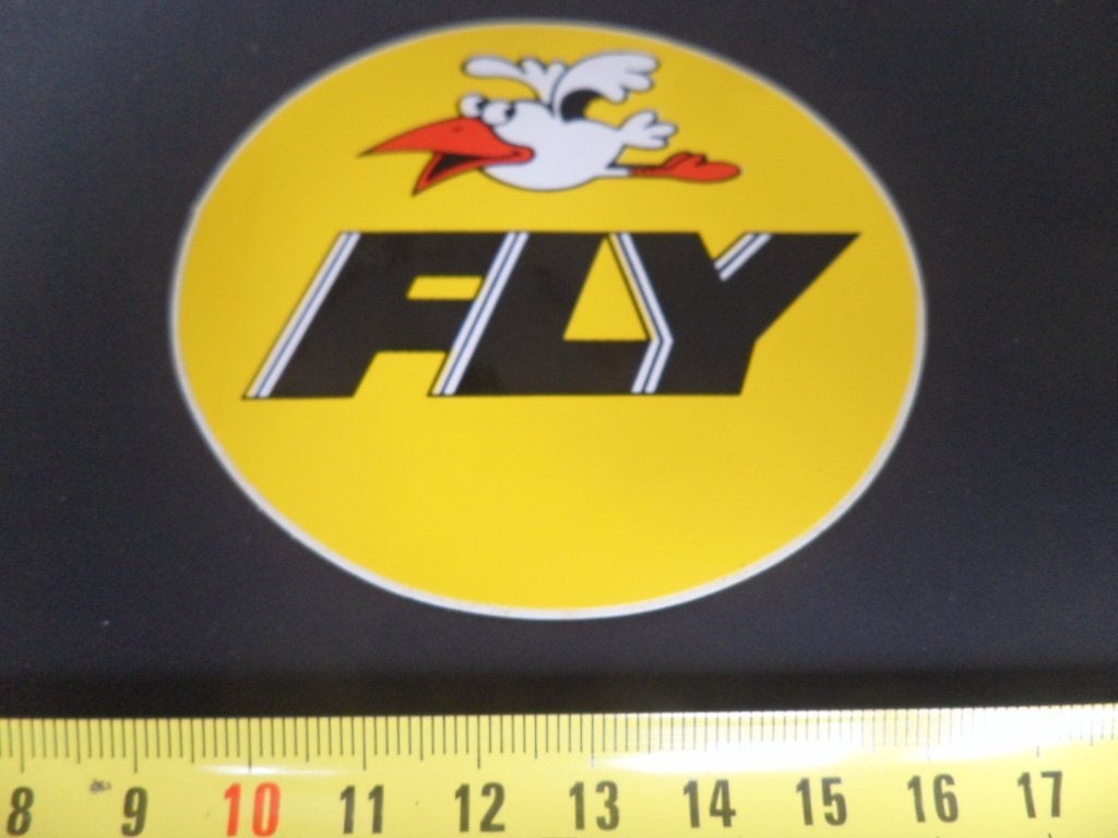 sticker  FLY, Ophalen, Zo goed als nieuw