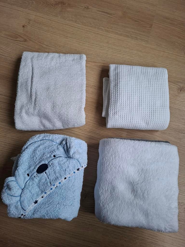 Te koop 4x badcape, Ophalen of Verzenden, Overige typen