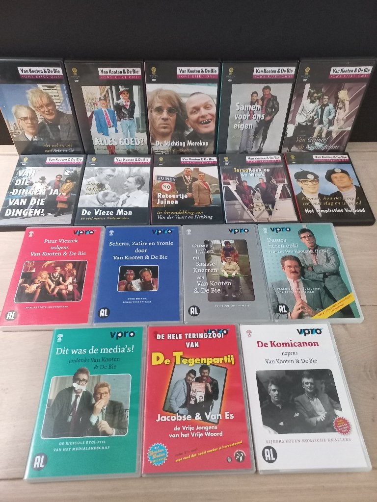 Van Kooten & de Bie Oevre (20xDVD) Thematheek +Bie-Bliotheek, Alle leeftijden, Zo goed als nieuw, Komedie, Inclusief boekje