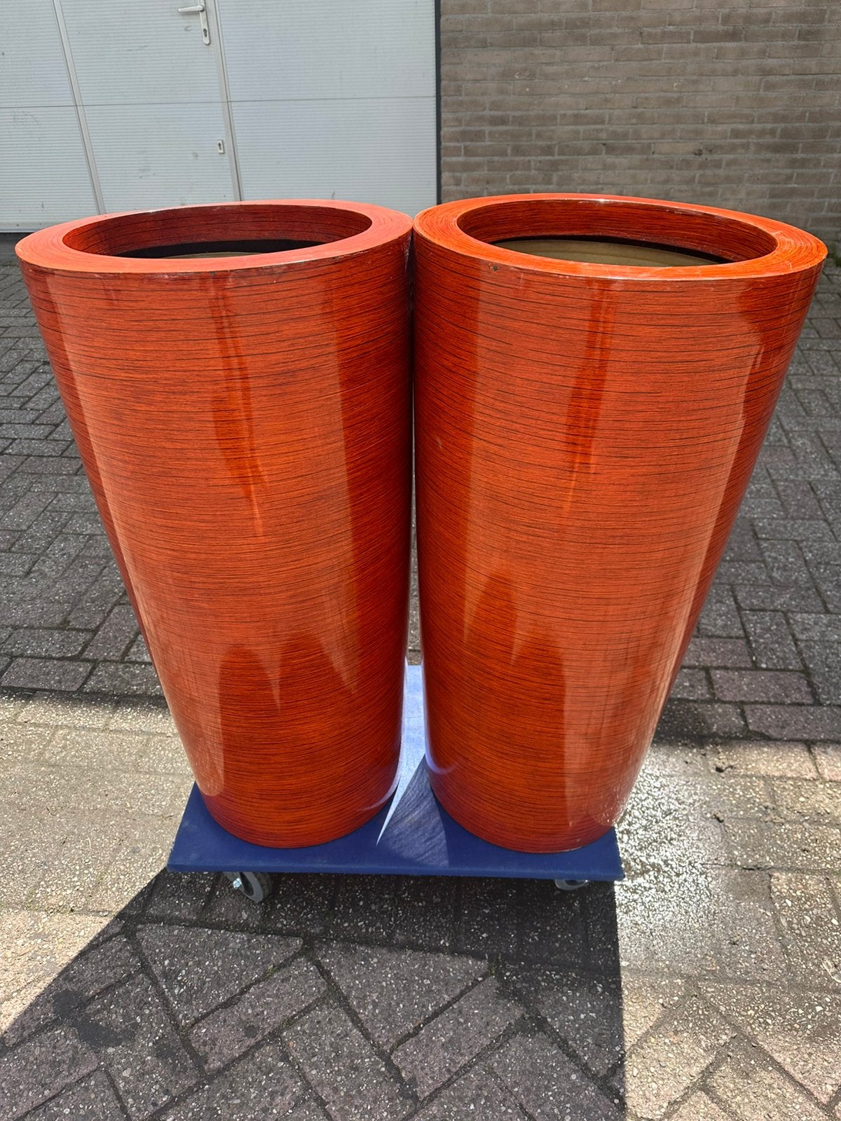 2 Hoge Bloempotten, Tuin en Terras, Bloempotten, Ophalen, Kunststof, Rond, Zo goed als nieuw