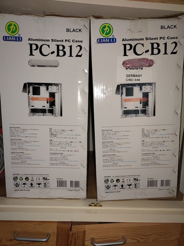 2x  LianLi / Lian-Li / Lian Li PC-B12 kasten (zwart)., Computers en Software, Ophalen, Nieuw