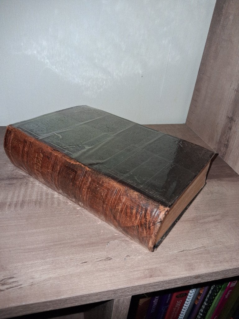 Antieke Statenbijbel 1923 met goudsnede – groot formaat, Ophalen of Verzenden