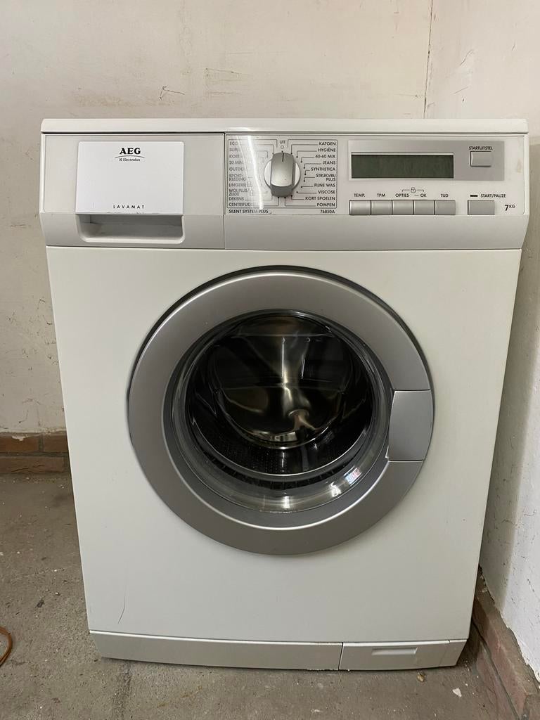 Goed onderhouden AEG Lavamat wasmachine, Ophalen, Gebruikt, Voorlader, Wolwasprogramma