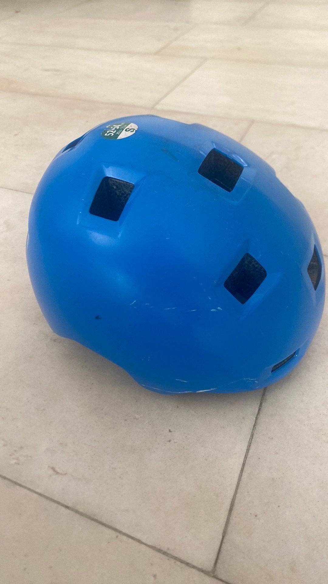 Helmet, Ophalen, Gebruikt