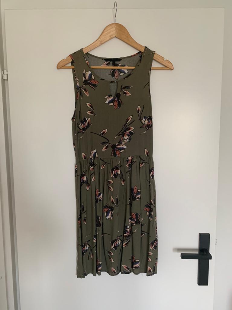 Mooi Vero Moda jurkje mt 36 S, Kleding | Dames, Jurken, Ophalen of Verzenden, Zo goed als nieuw, Maat 36 (S), Boven de knie