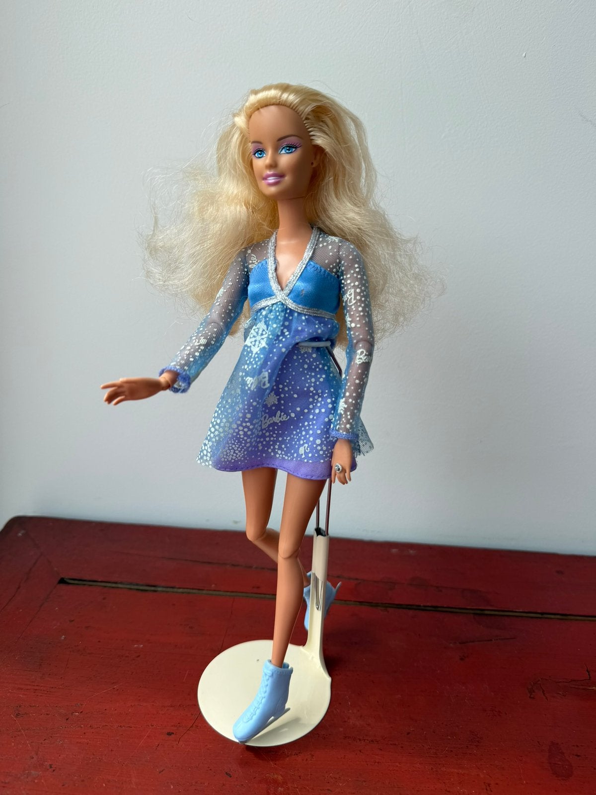 Barbie Olympic Ice Skater, Ophalen of Verzenden, Zo goed als nieuw, Kleertjes