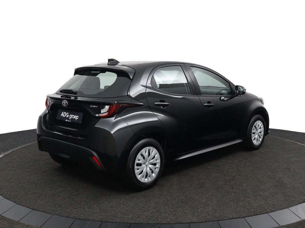 Toyota Yaris 1.5 Hybrid 115 Comfort | €3.500 korting! | Sp, Auto's, Toyota, 12 maanden, Stof, Euro 6, 116 pk