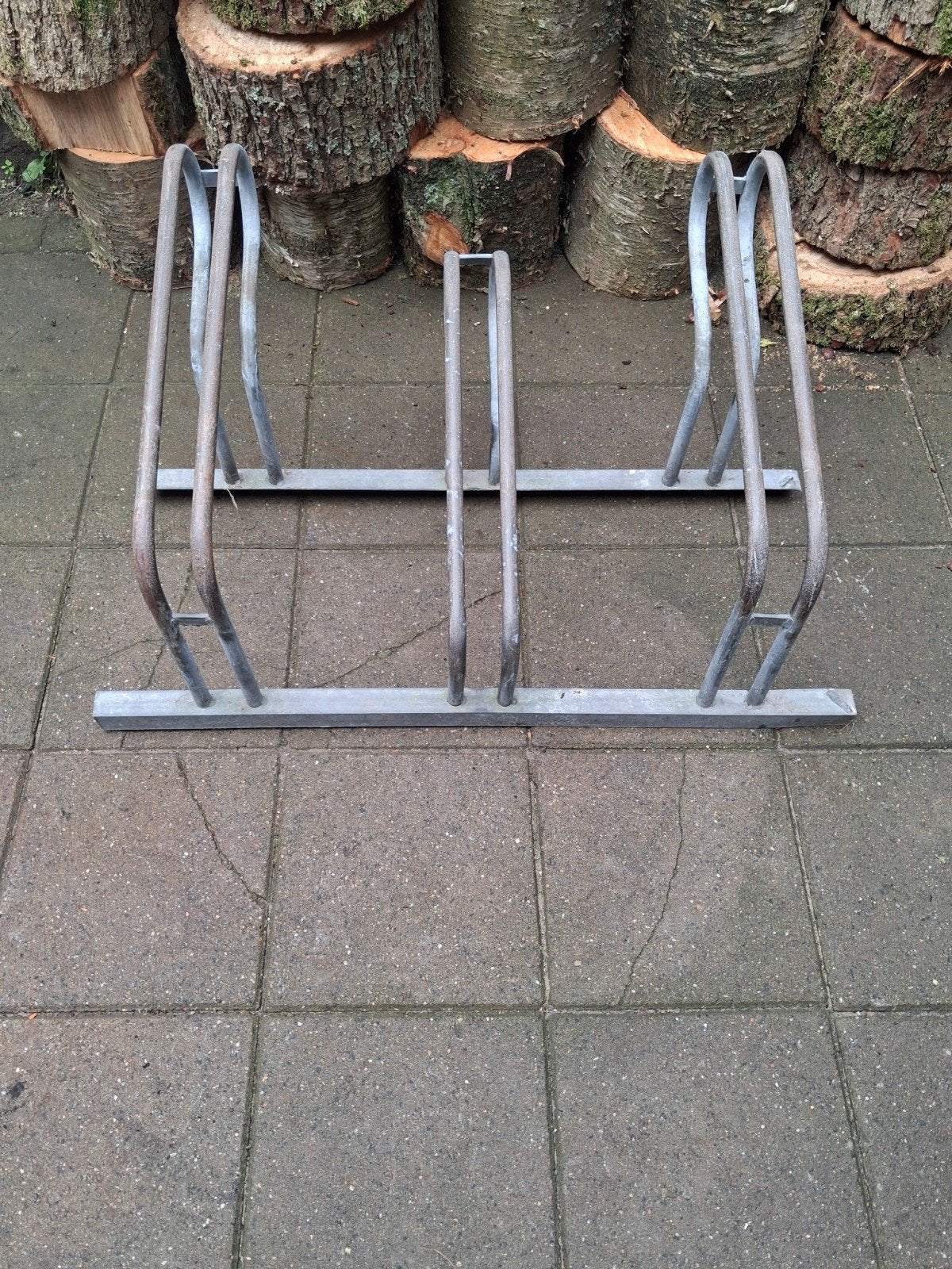 fietsenrek  v 3 fietsen., Ophalen, Gebruikt