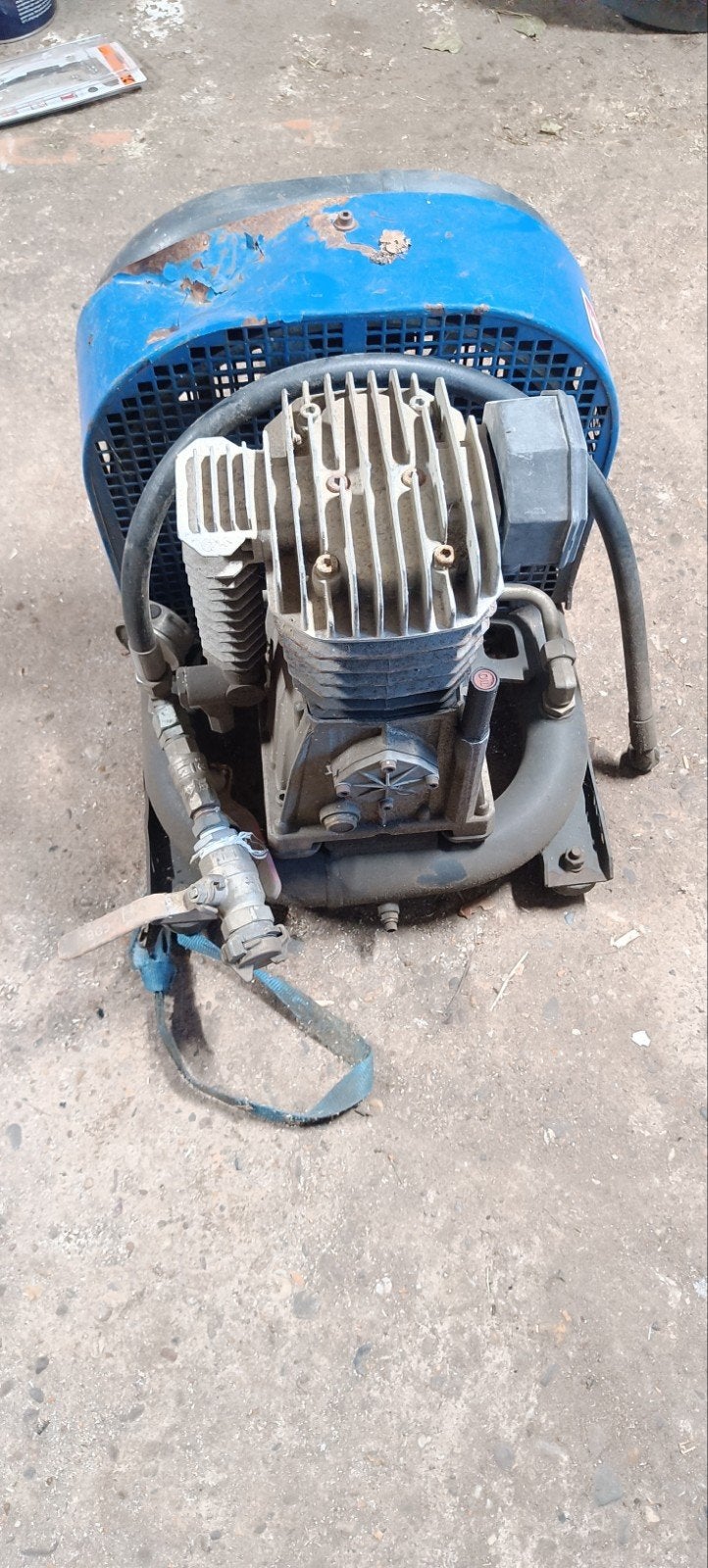 Hydraulische compressor dynaset lucht trekker trekkertrek, Doe-het-zelf en Verbouw, Compressors, Ophalen, Gebruikt, 6 tot 10 bar