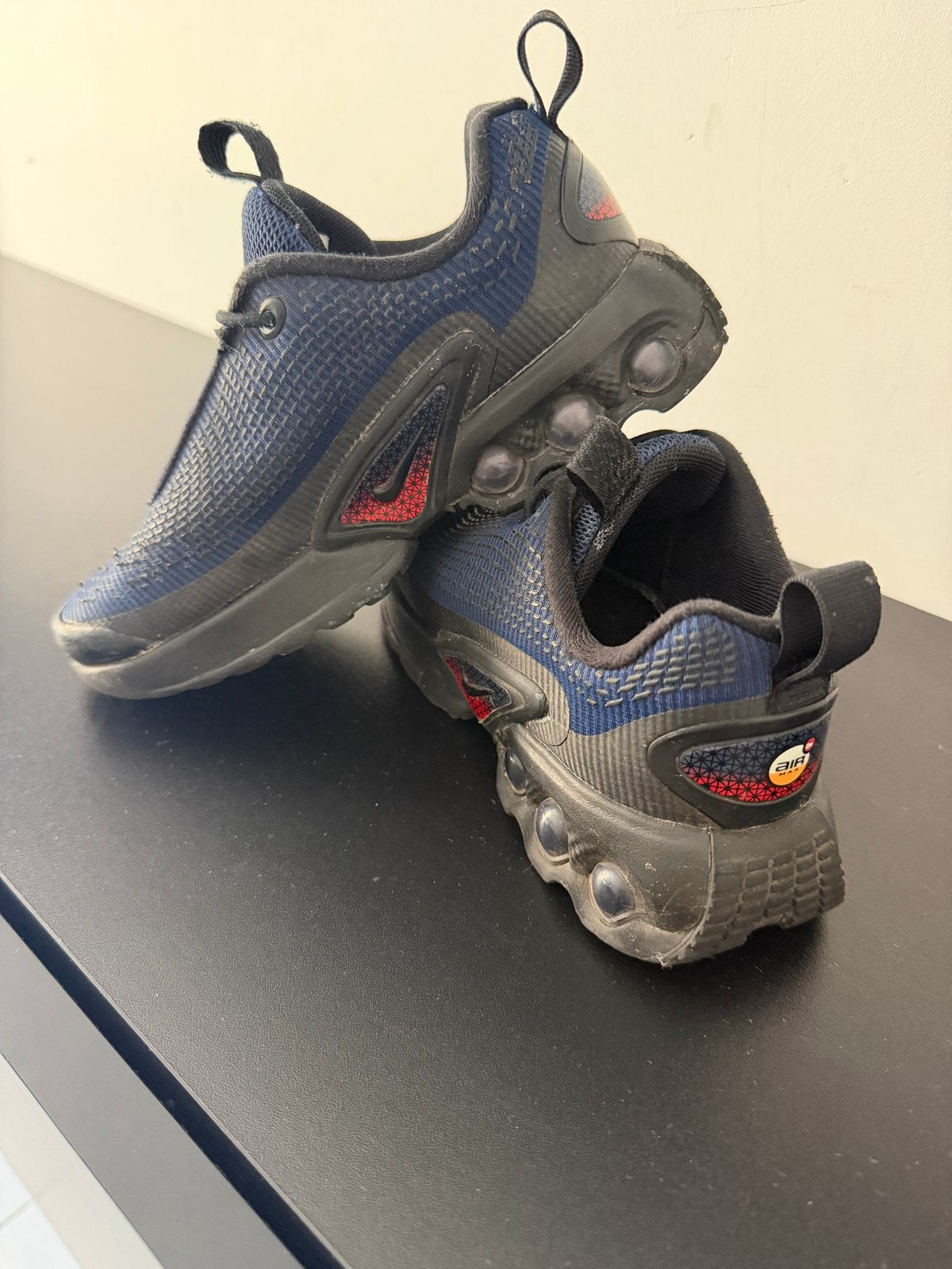 Donkerblauwe sneakers nike, Ophalen, Gedragen, Blauw, Sneakers of Gympen