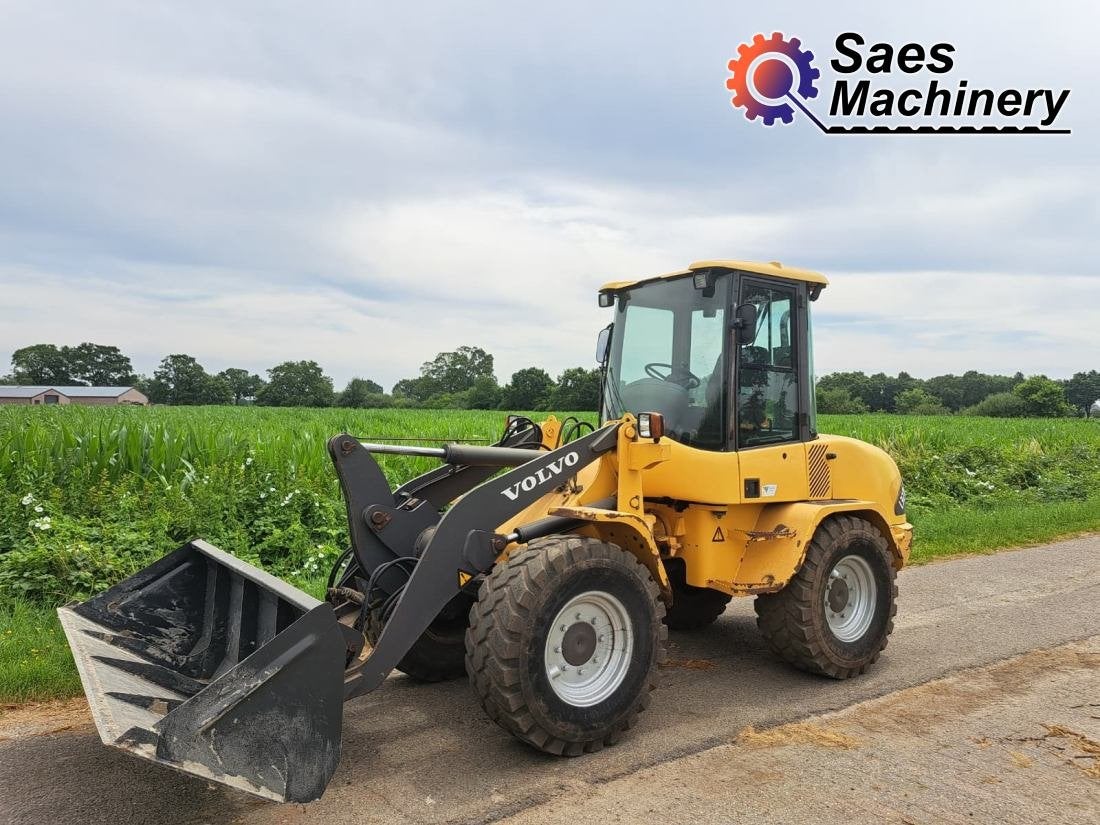 Volvo L32B-Z - Mini shovel (Nieuwe bak), Wiellader of Shovel