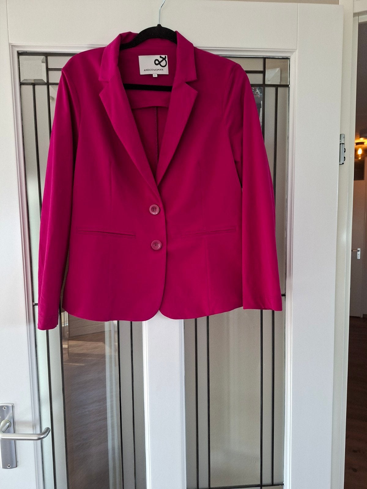 Kompleet pak  maat L kleur  rose merk ANDCOWOMEN, Ophalen of Verzenden, Zo goed als nieuw, Maat 38/40 (M), Roze