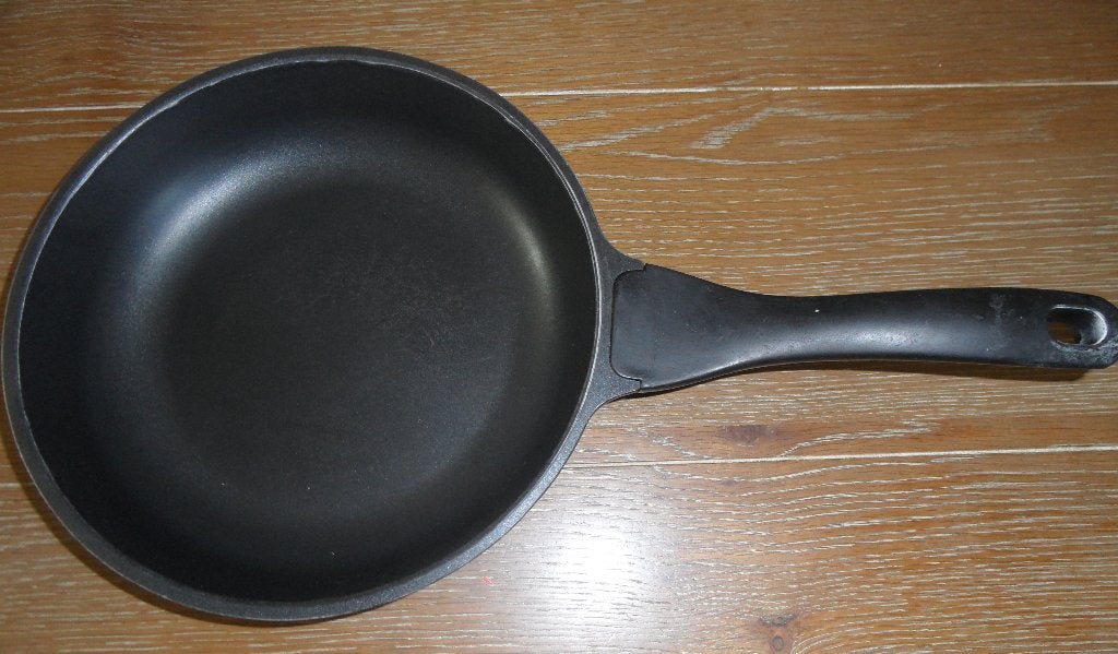 In redelijke staat: koekenpannetje van Le Chef, Koekenpan, Gebruikt, Gietijzer, Ophalen of Verzenden
