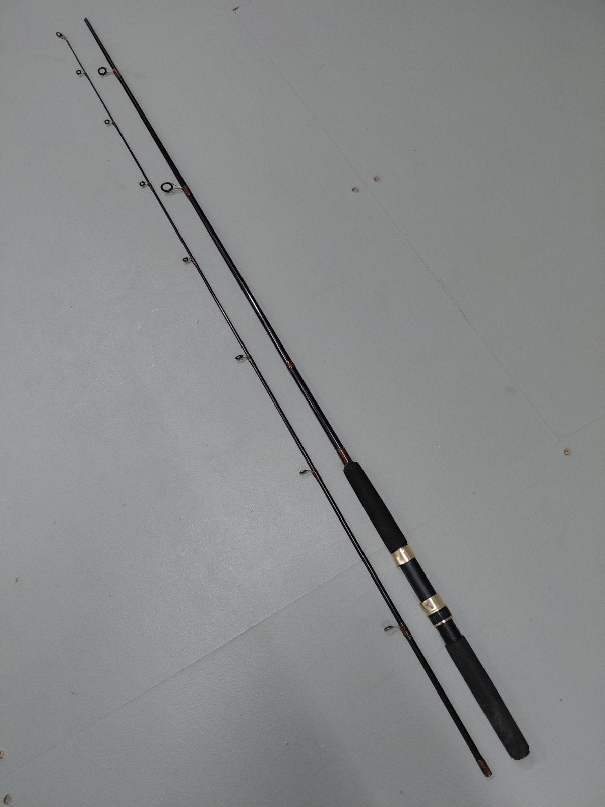Mooie Silstar Performance spinhengel 2.75m 2del Graphite, Ophalen of Verzenden, Zo goed als nieuw, Werphengel
