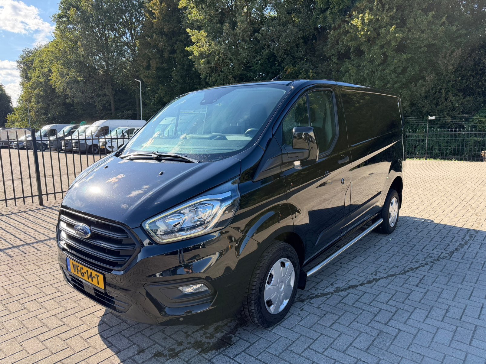 Ford Transit Custom Gbdc 2.0 Tdci 105PK 280 L1h1 2020 Zwart, Auto's, Voorwielaandrijving, Stof, 1995 cc, 4 cilinders