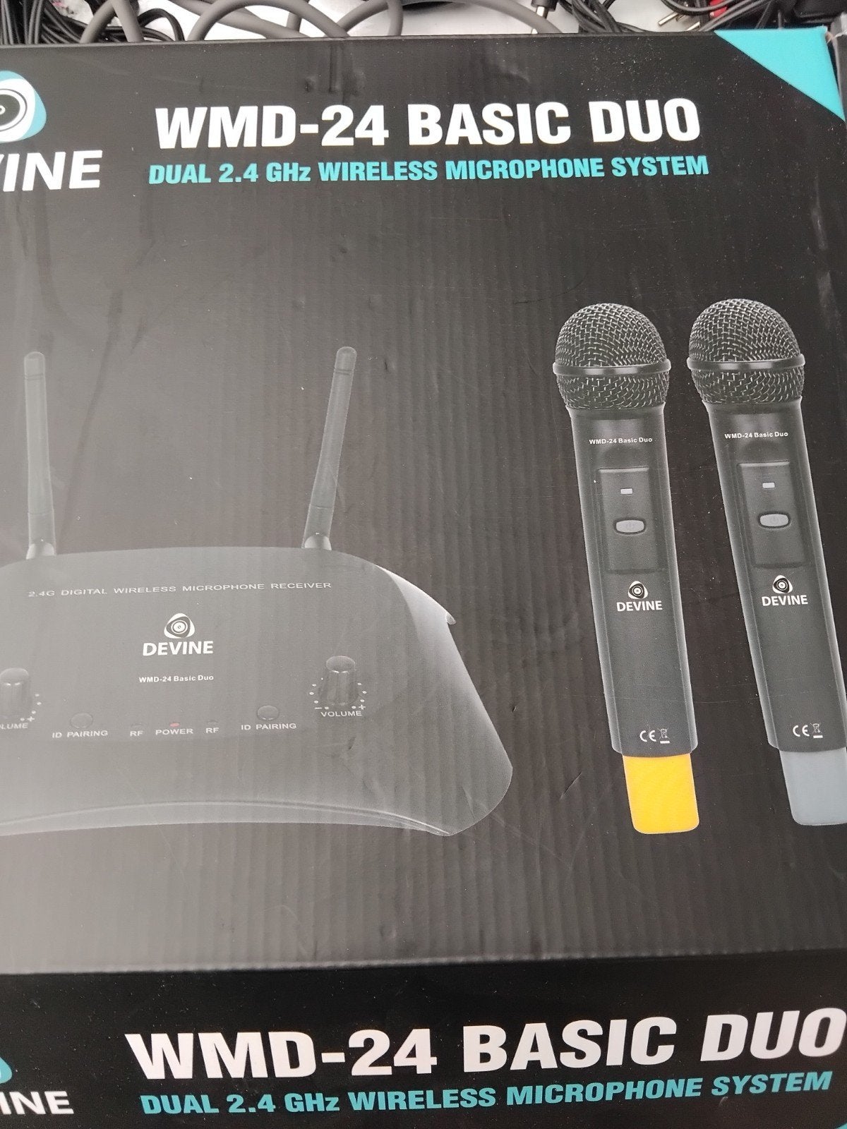 Devine WMD-24 Basic Duo Draadloos Microfoonsysteem, Ophalen of Verzenden, Zo goed als nieuw, Zangmicrofoon, Draadloos