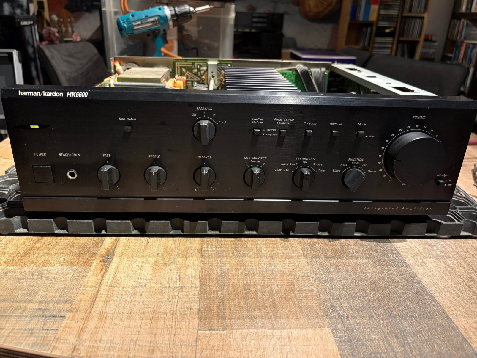 HARMAN KARDON 2 x 80 watt, Ophalen of Verzenden, Gebruikt