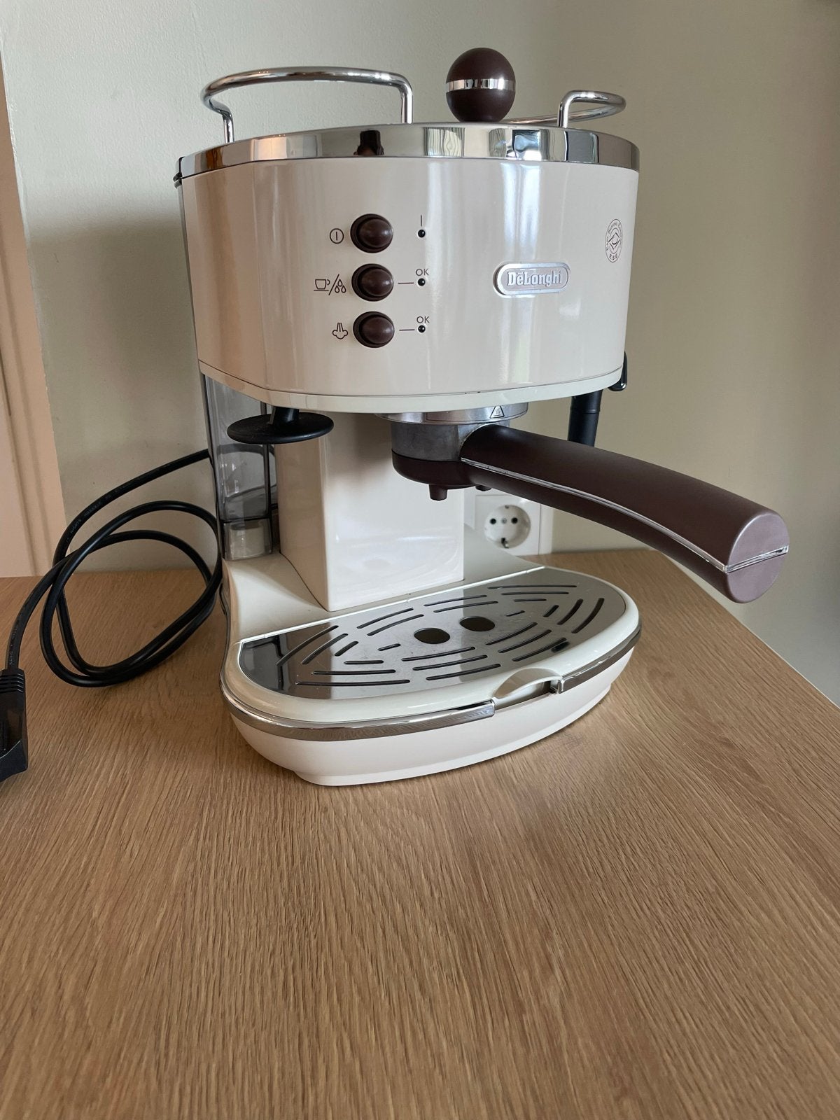 DeLonghi Icona Vintage handmatige espressomachine, Ophalen, Gebruikt, Espresso apparaat, Gemalen koffie