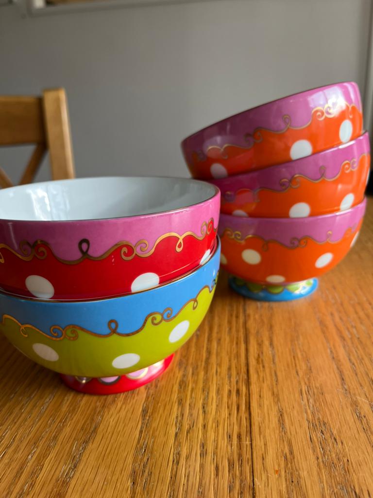 5 Douwe Egberts Oilily Schaaltjes, Huis en Inrichting, Keuken | Servies, Ophalen, Zo goed als nieuw, Overige stijlen, Schaal of Schalen