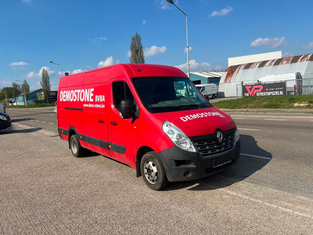 Renault Master T35 2.3 dCi L3H2 Dubbellucht, Auto's, Gebruikt, 4 cilinders, 2300 cc, Bedrijf