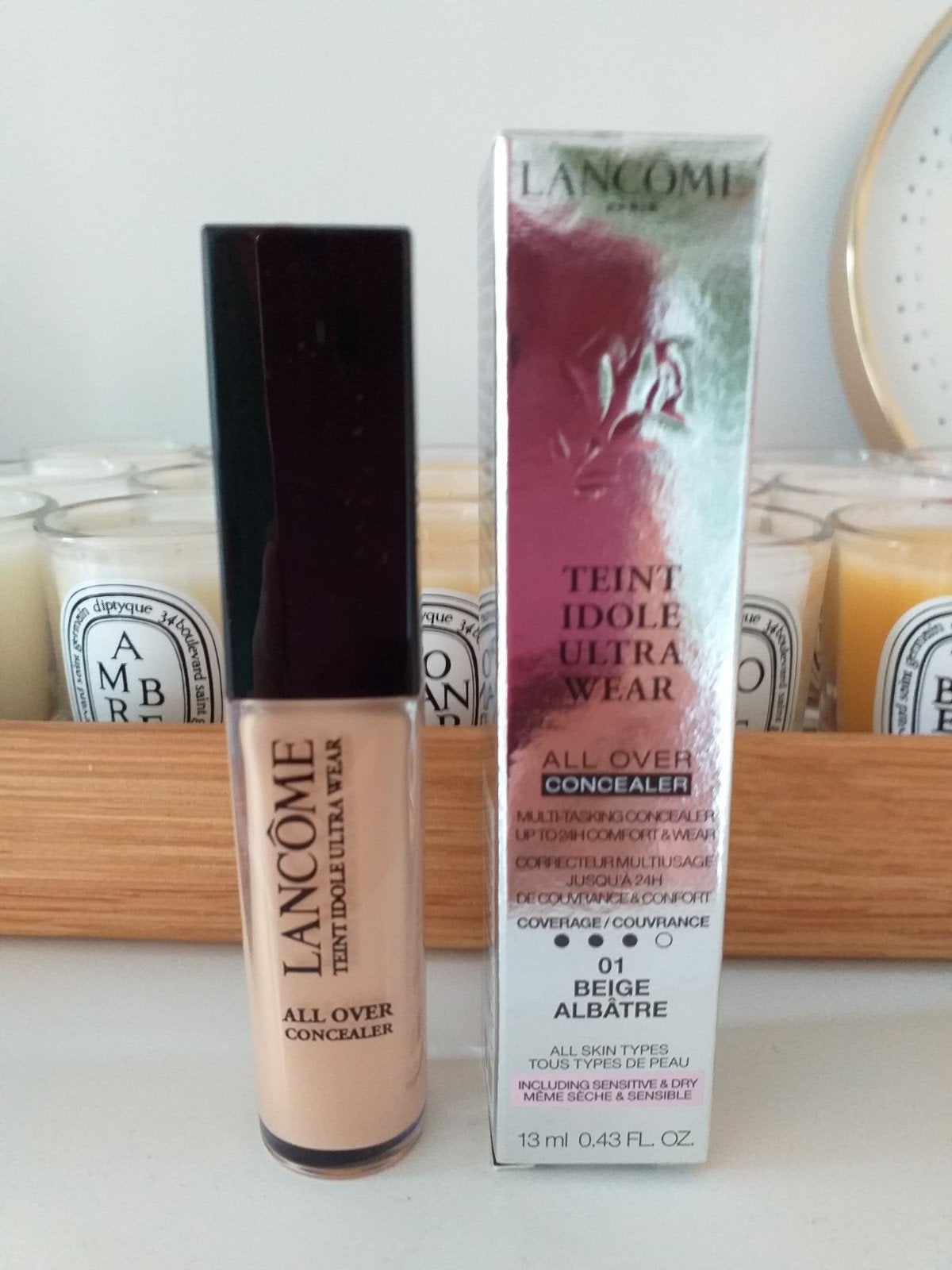 Lancôme Teint Idole Ultra Wear 24H Foundation 01 nu €34,99, Ophalen of Verzenden, Nieuw, Overige kleuren, Gehele gezicht