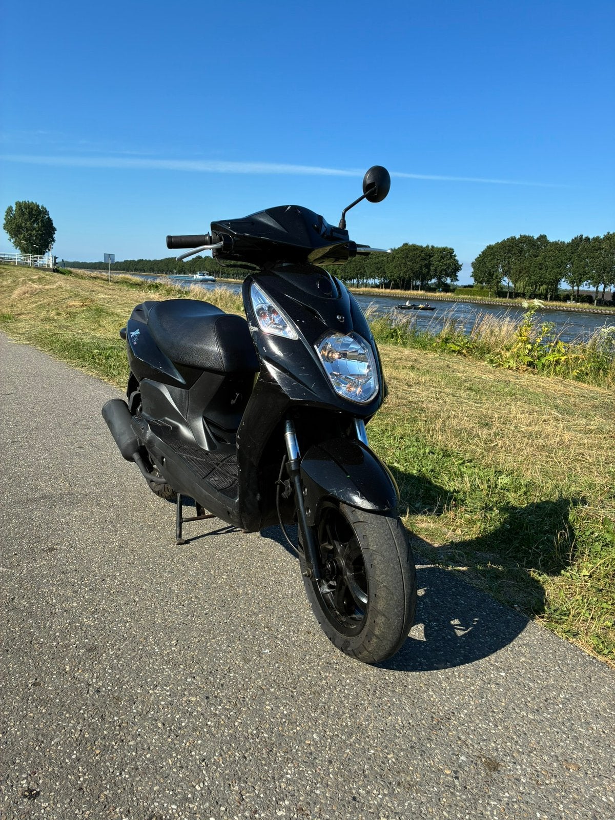 SYM X-Pro 2020 nette staat lage km stand, Fietsen en Brommers, Scooters | SYM, Ophalen, Overige modellen, Maximaal 45 km/u, Zo goed als nieuw