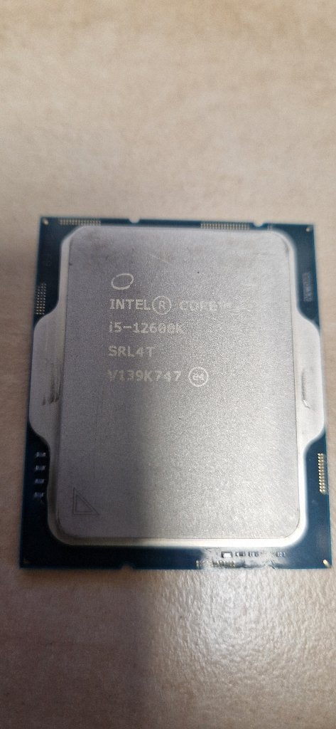 i5 12600k Defect, Computers en Software, Ophalen of Verzenden, Intel Core i5, 4 Ghz of meer, 10-core