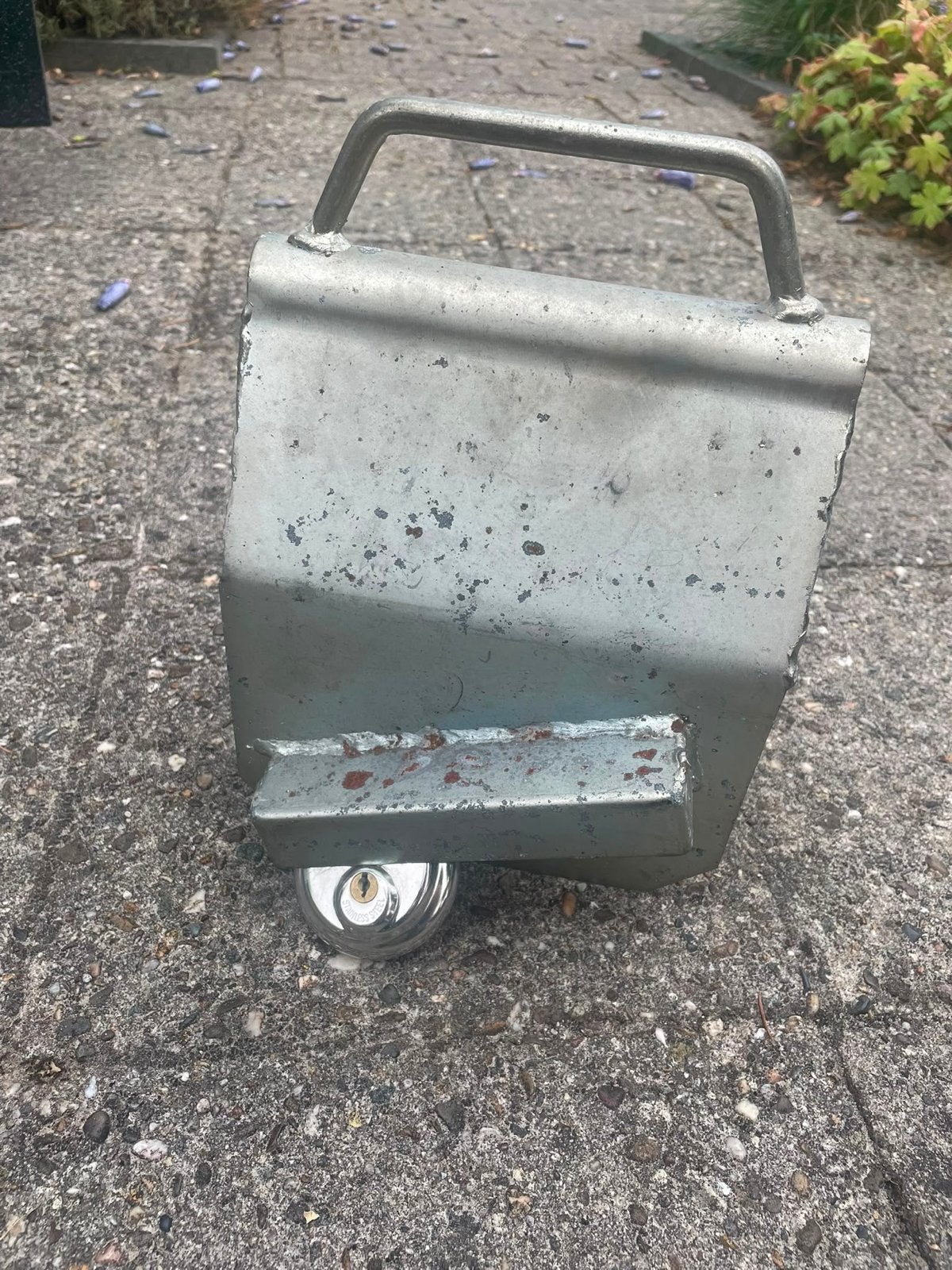 Disselslot ,, Ophalen, Gebruikt