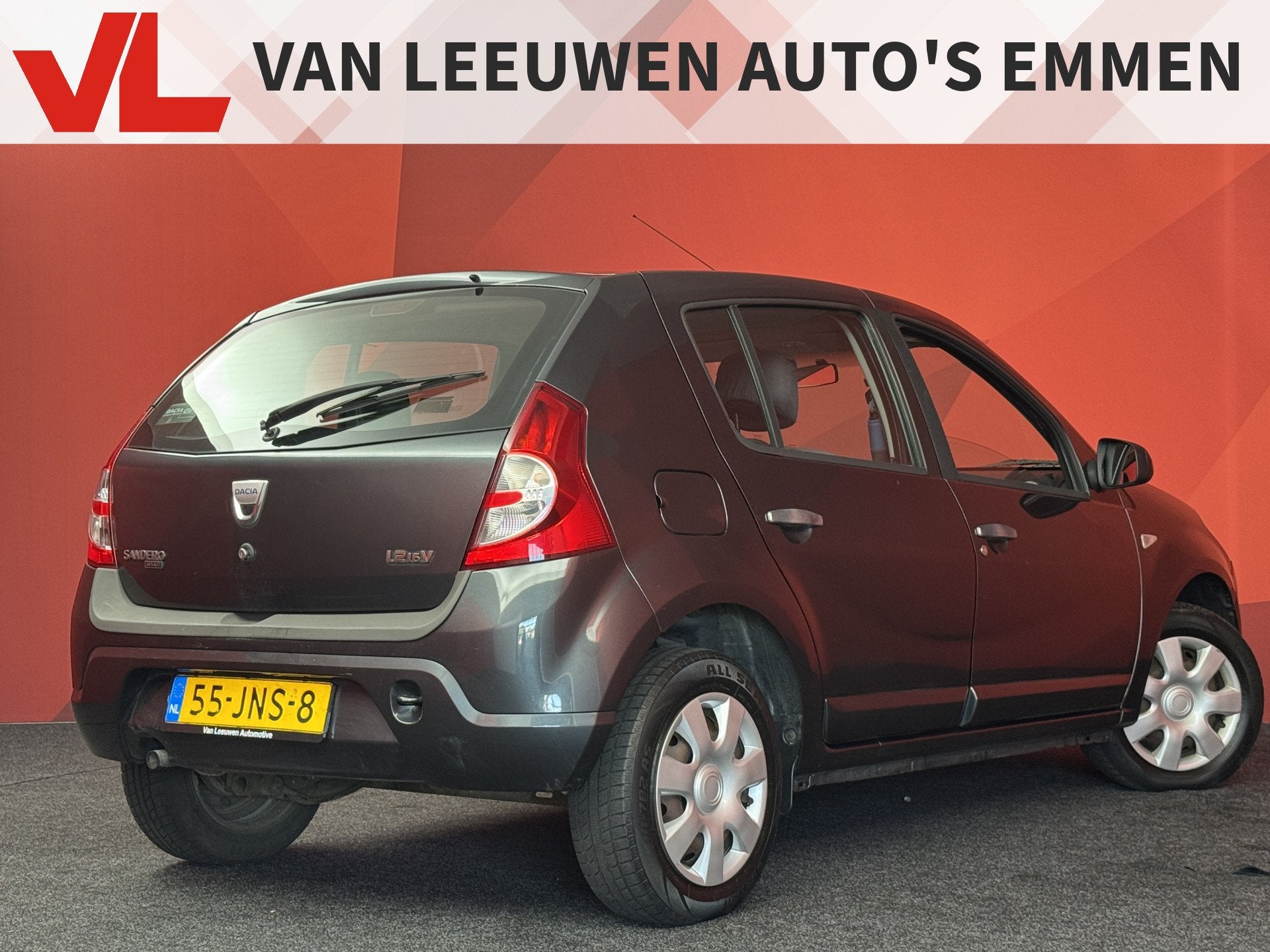 Dacia Sandero 1.2 Lauréate | Airco | Zuinig rijden | Apk 03, Auto's, Voorwielaandrijving, Stof, Gebruikt, Met garantie (alle)