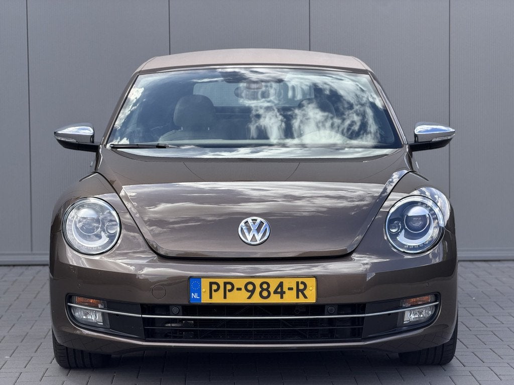 Volkswagen Beetle Cabriolet 1.4 TSI 160pk DSG 70's Edition |, Euro 5, Gebruikt, 4 cilinders, 16 km/l