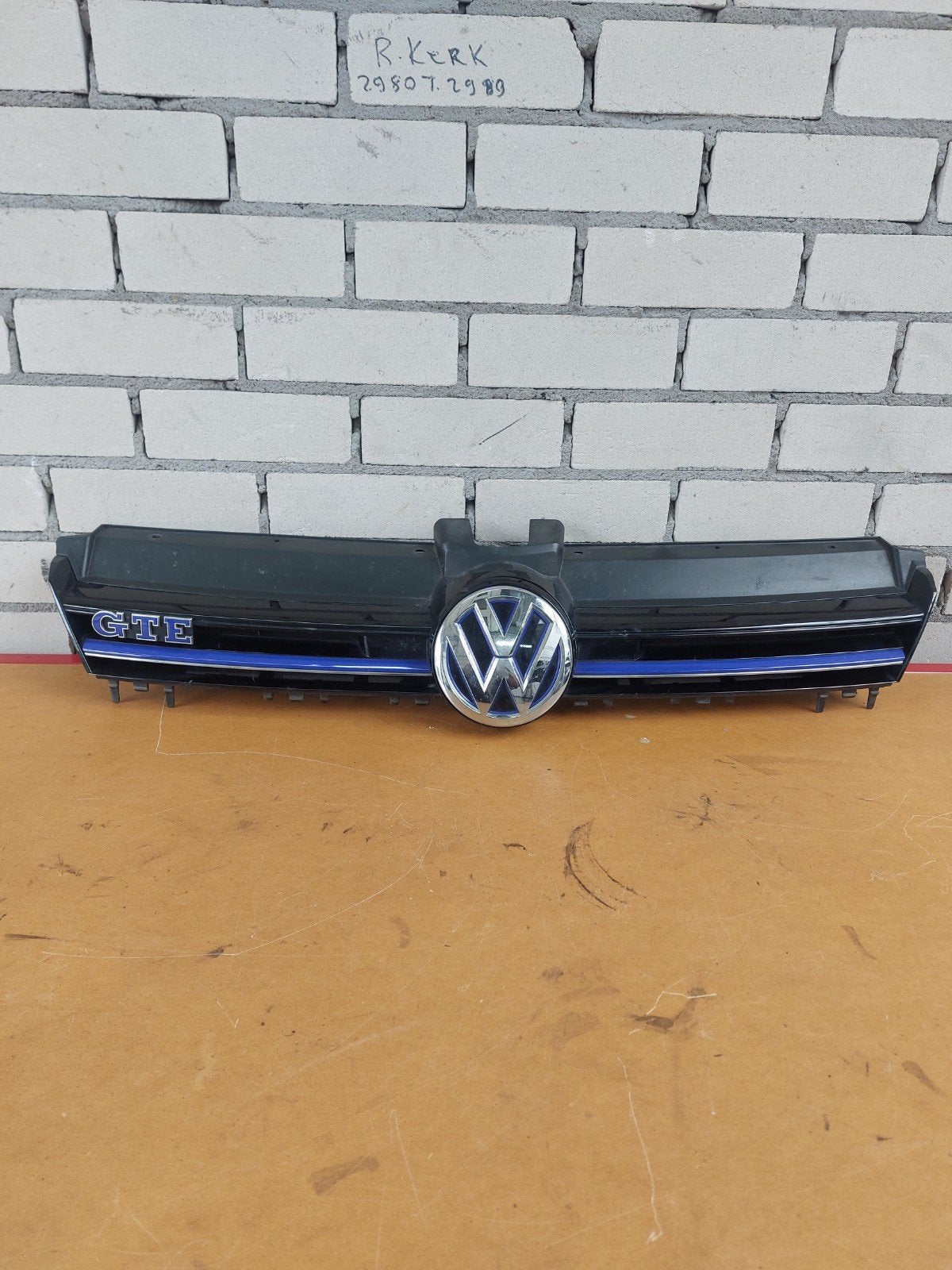 golf GTE grille met laadpunt 5ge853651f, Auto-onderdelen, Ophalen, Bumper