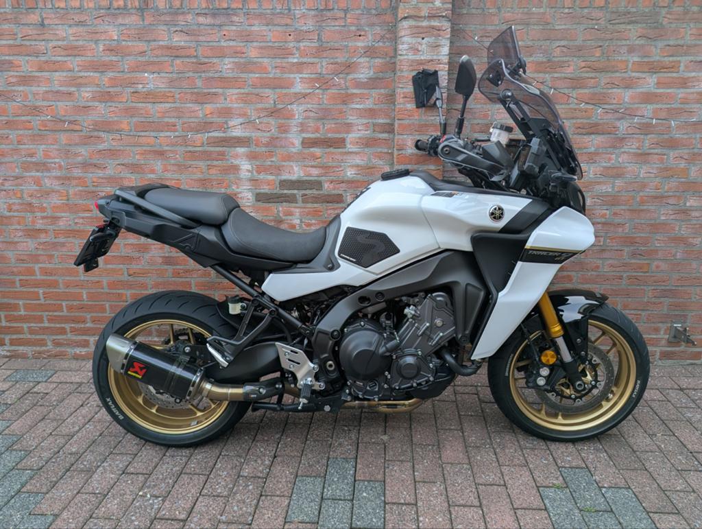 Yamaha Tracer 9 GT, Akrapovic, SW Motech, Nette Staat, Wit, Motoren, Motoren | Yamaha, Occasion, 890 cc, Motorrijbewijs A, Handvatverwarming