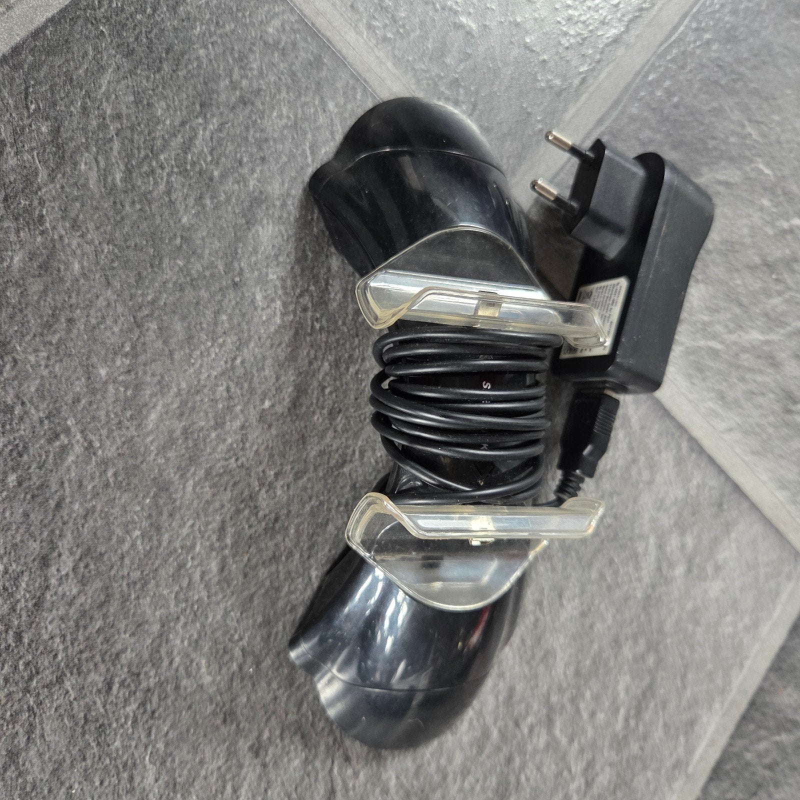 Oplaadkabel met adapter en oprolmechanisme, Universeel, Gebruikt, Ophalen of Verzenden, Oplaadkabel