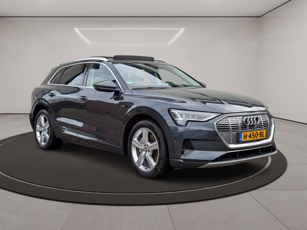 Audi E-tron E-tron 50 quattro Launch edition plus * NIEUWE M, Auto's, Audi, Automaat, Vierwielaandrijving, 193 min, SUV of Terreinwagen