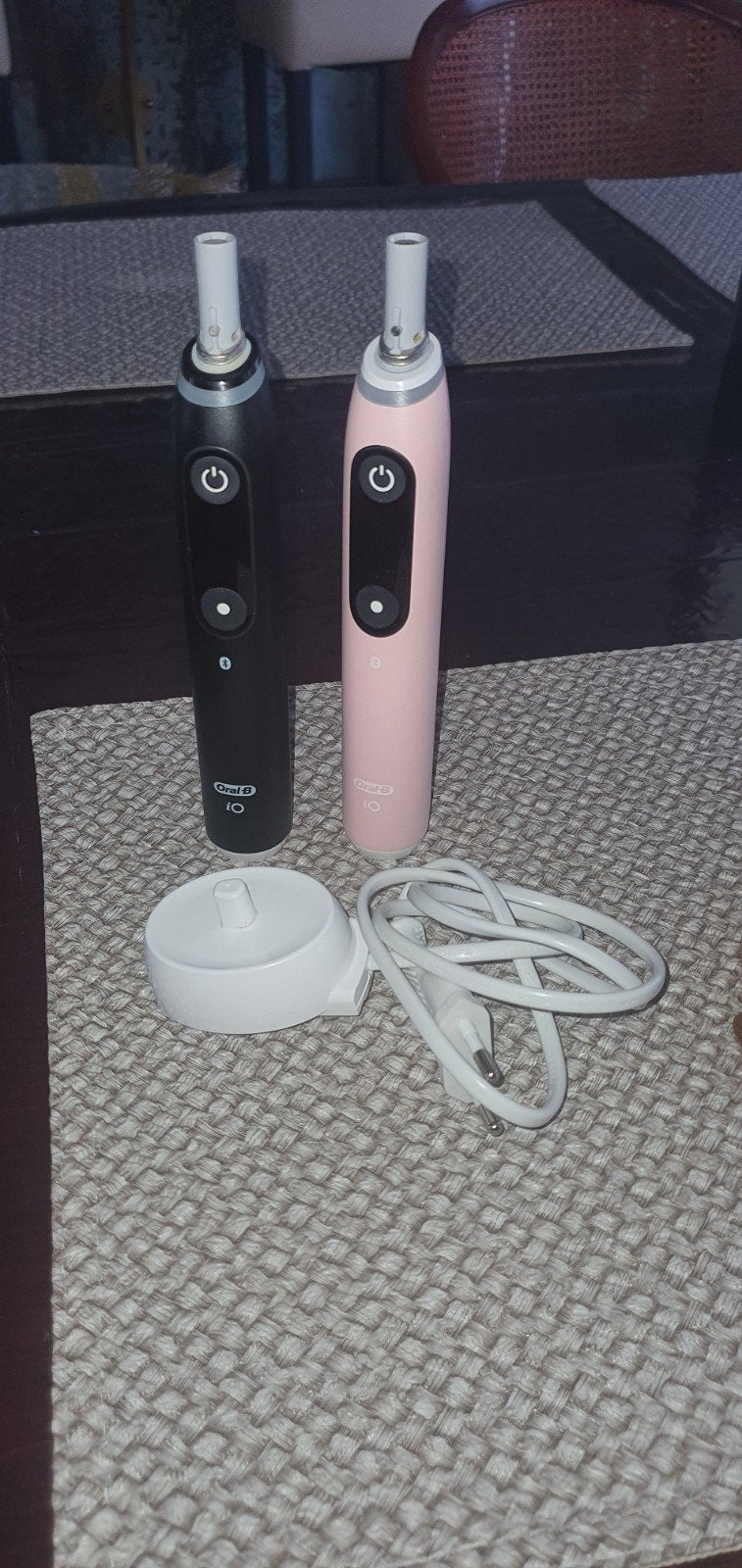 Oral-B iO6 Elektrische Tandenborstels (Zwart & Roze), Ophalen, Zo goed als nieuw, Mondverzorging