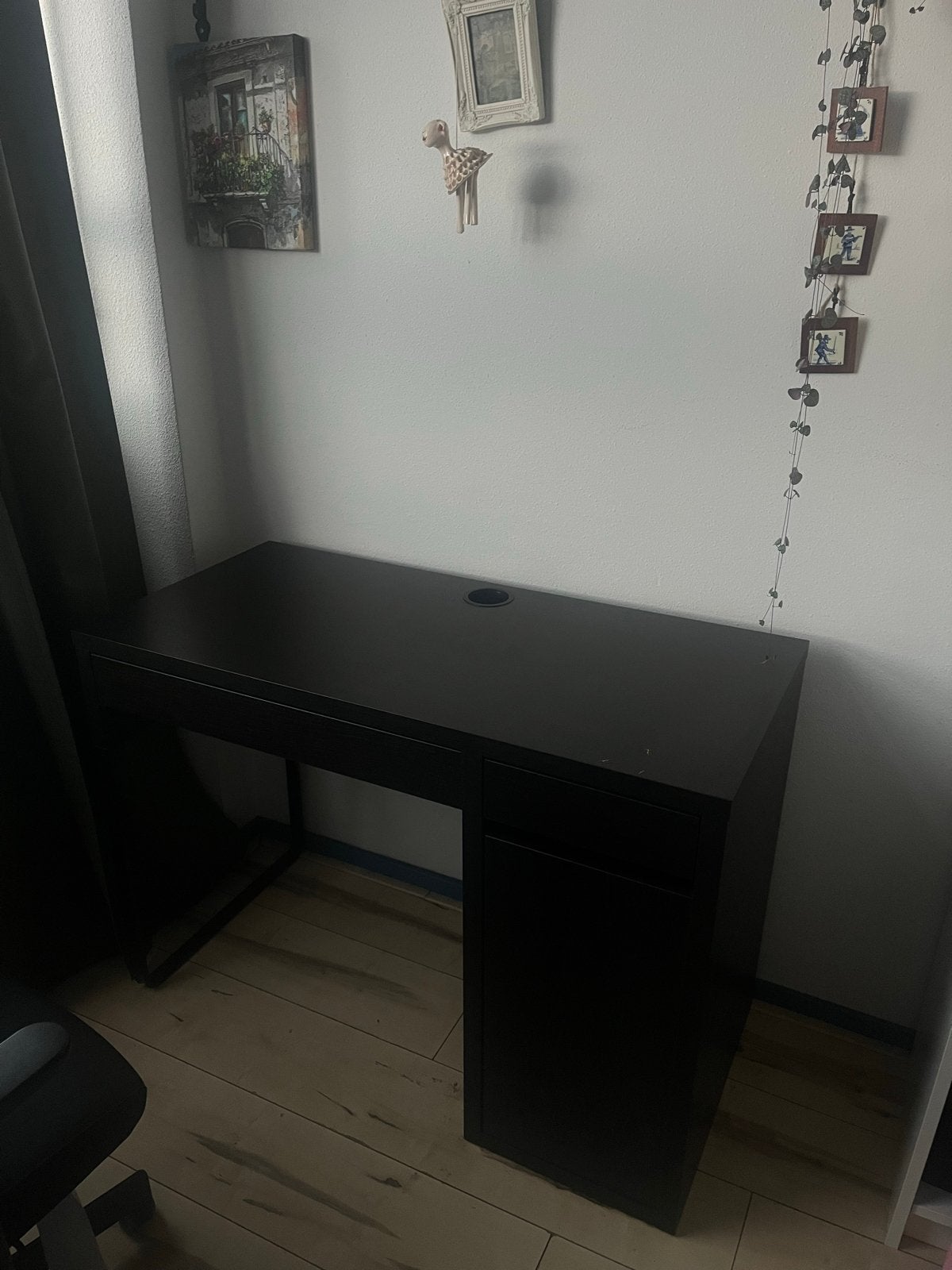 IKEA Micke bureau zwartbruin 105x50 cm met lade, Huis en Inrichting, Ophalen, Zwart, Met lades, Spaanplaat of MDF