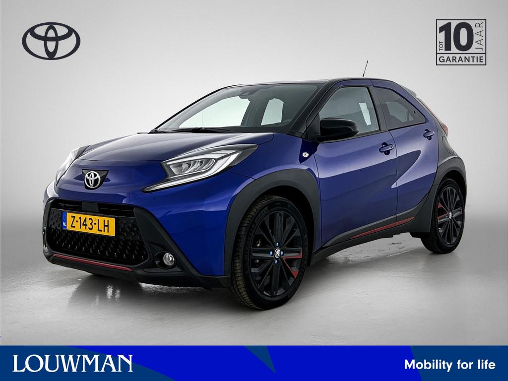 Toyota Aygo X 1.0 VVT-i MT Premium | Navigatie | Parkeersens, Voorwielaandrijving, 12 maanden, Gebruikt, Leder en Stof