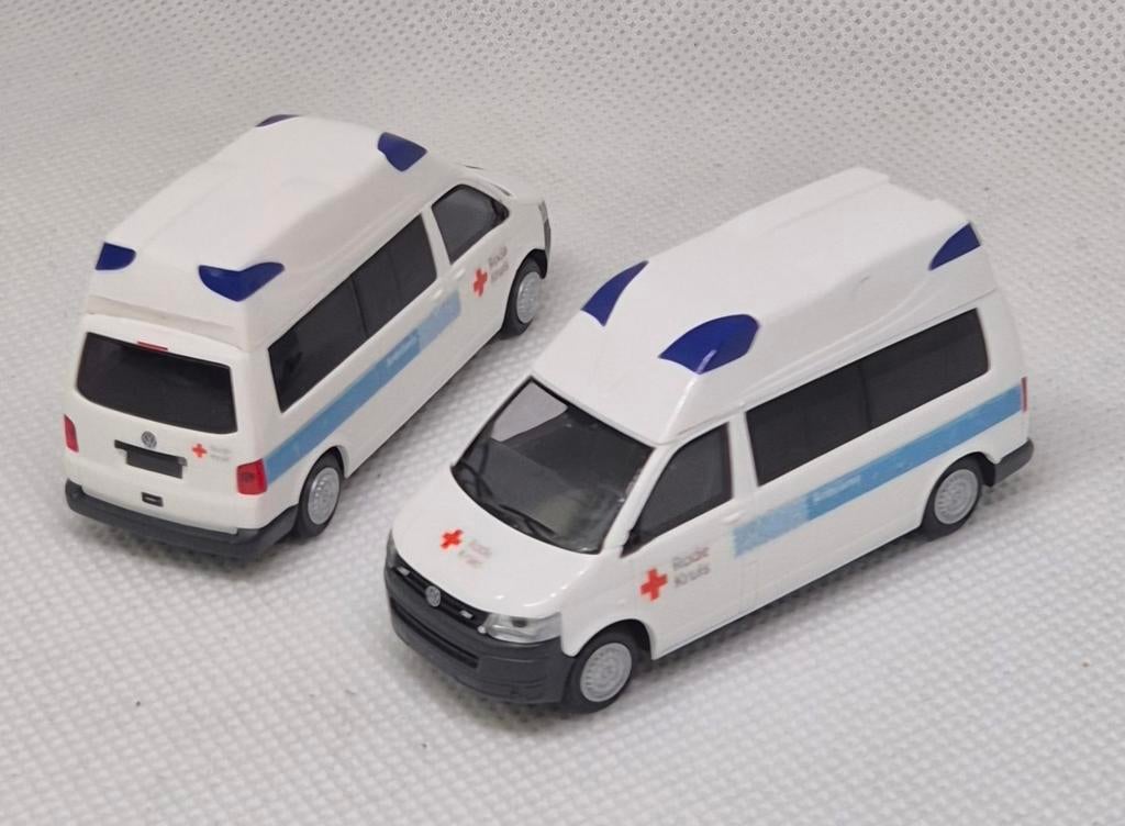 VW T5 Hornis Rode Kruis Eigenbouw, Ophalen of Verzenden, Zo goed als nieuw, Auto, Rietze