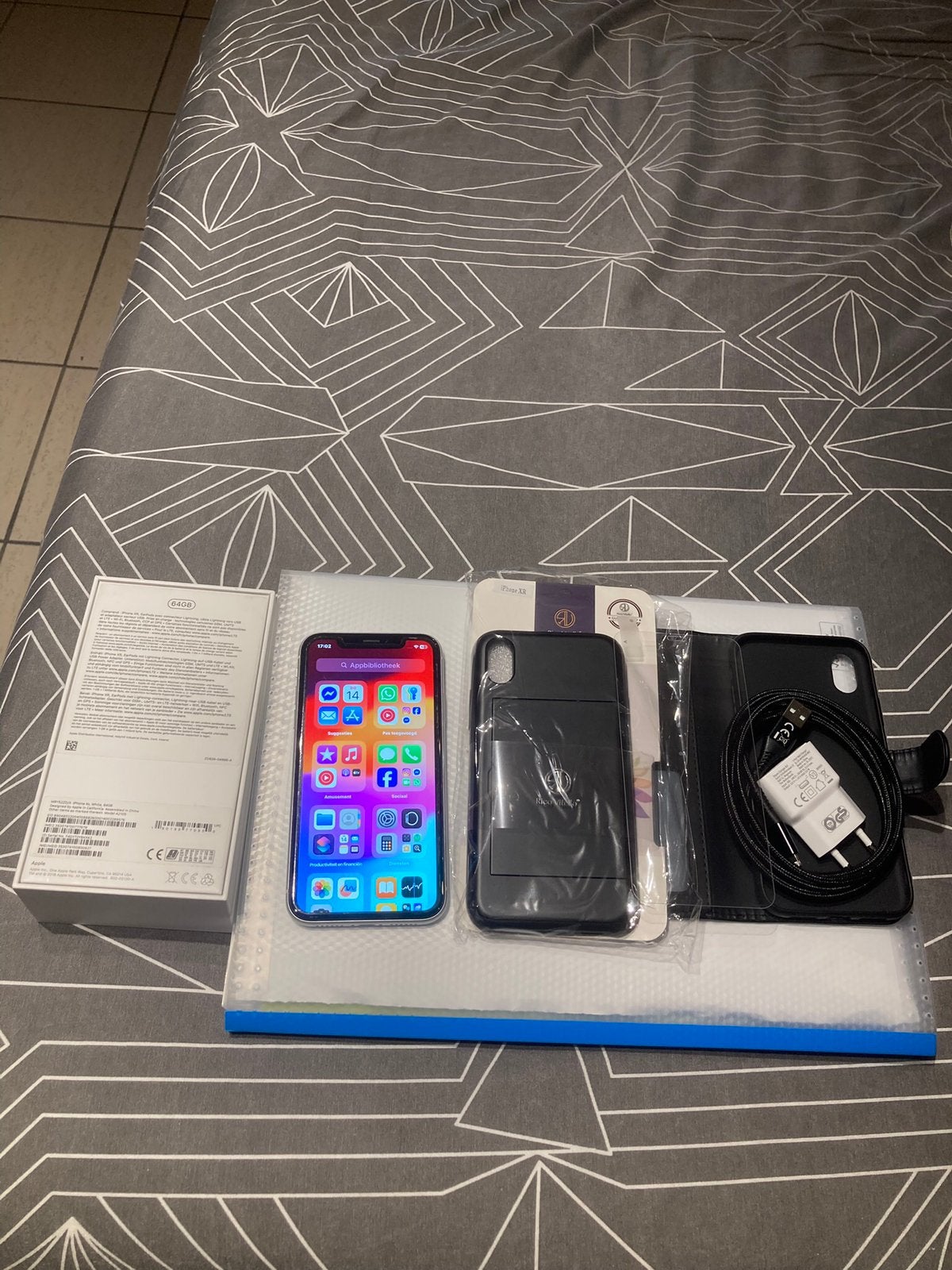 iPhone XR GB 64, Ophalen, Zo goed als nieuw, Zwart, 64 GB