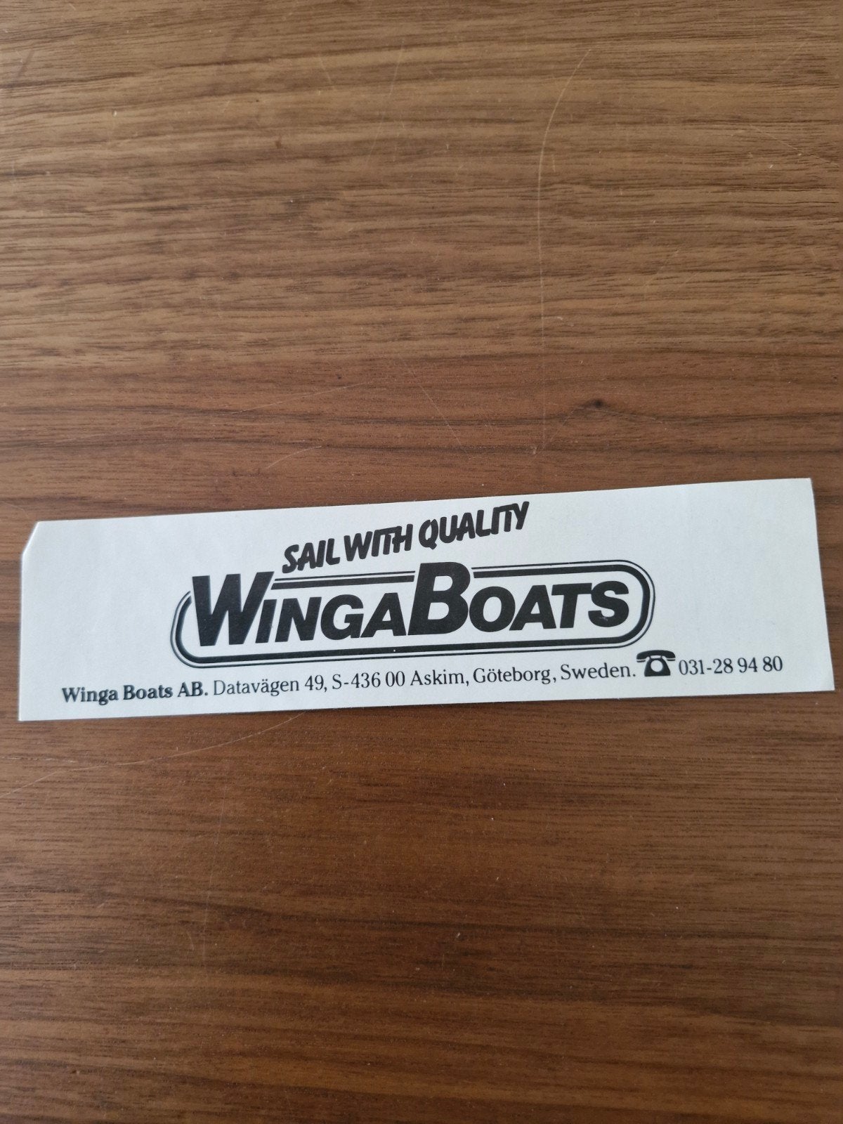 10360 Winga Boats Sticker - 'Sail with Quality', Ophalen of Verzenden, Nieuw, Bedrijf of Vereniging