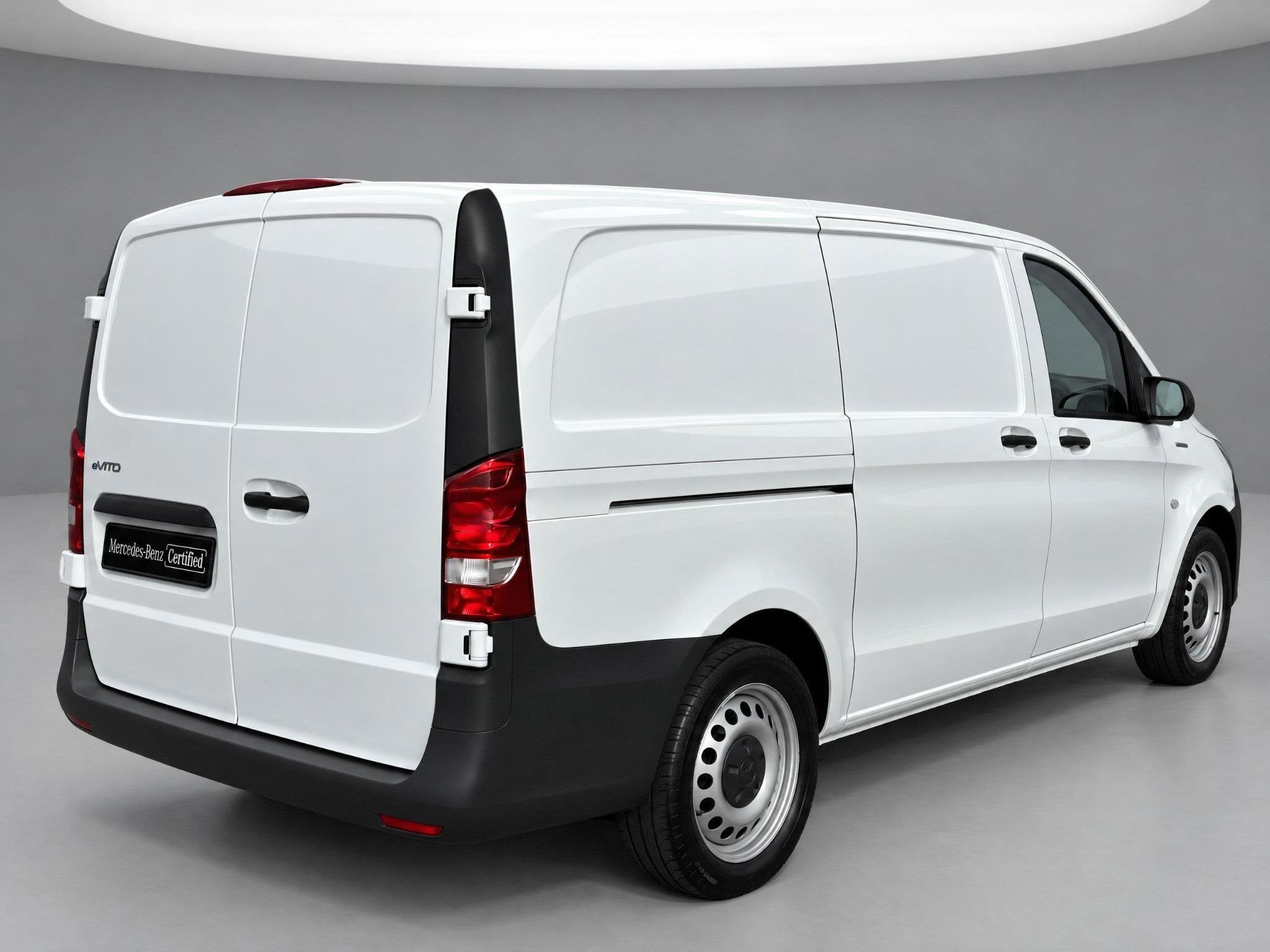 Mercedes-Benz eVito eVito 112 L2 60 kWh 285km WLTP | BANK |, Auto's, Stof, Gebruikt, Zwart, 116 pk