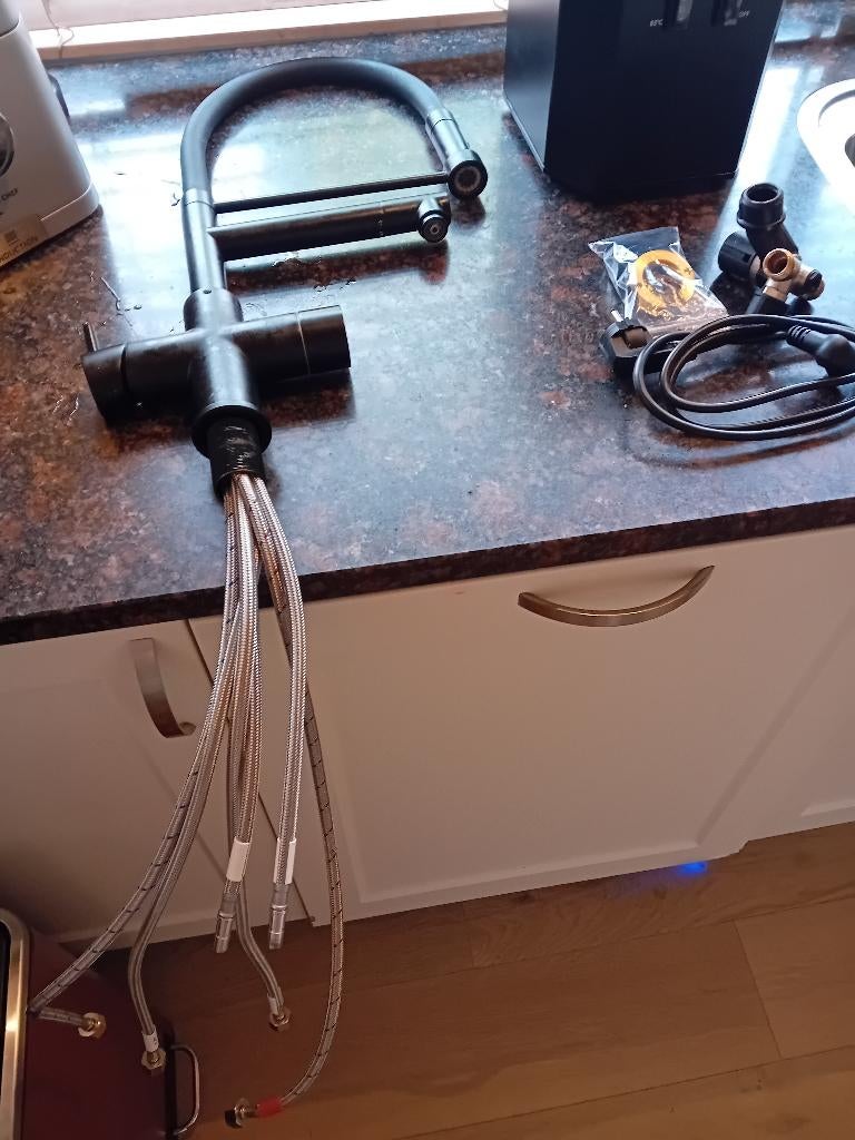 Howatt kraan zgan, Doe-het-zelf en Verbouw, Sanitair, Ophalen, Zo goed als nieuw, Kraan