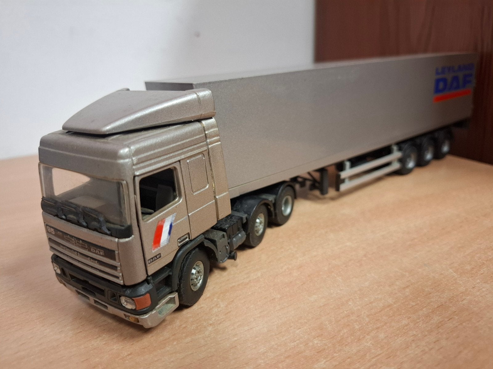 leyland Daf 95  voorloop stuuras  demo  Tekno, Hobby en Vrije tijd, Modelauto's | 1:50, Ophalen of Verzenden, Zo goed als nieuw