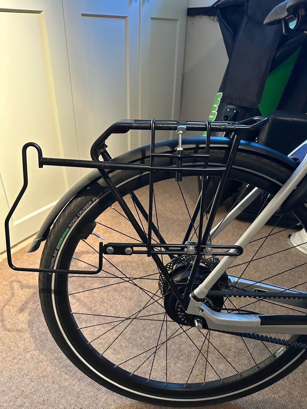 Stevige fietsendrager voor achterop de fiets, Ophalen of Verzenden, Gebruikt